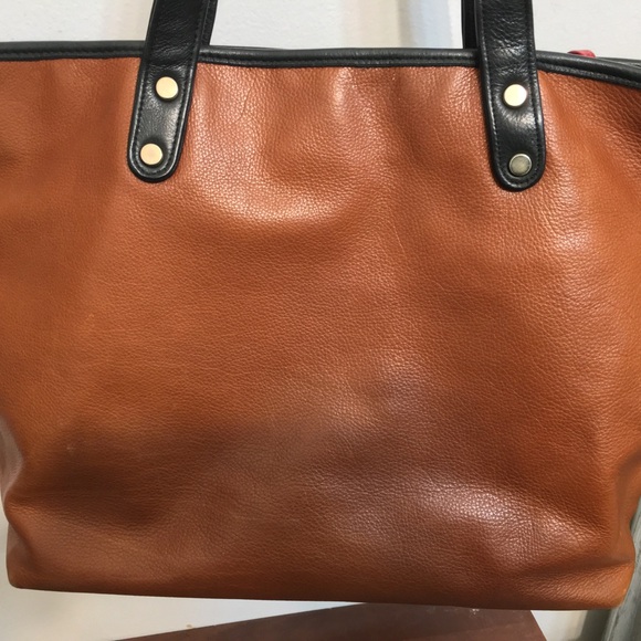 Laudi Vidni Leather Handbag - Picture 5 of 16